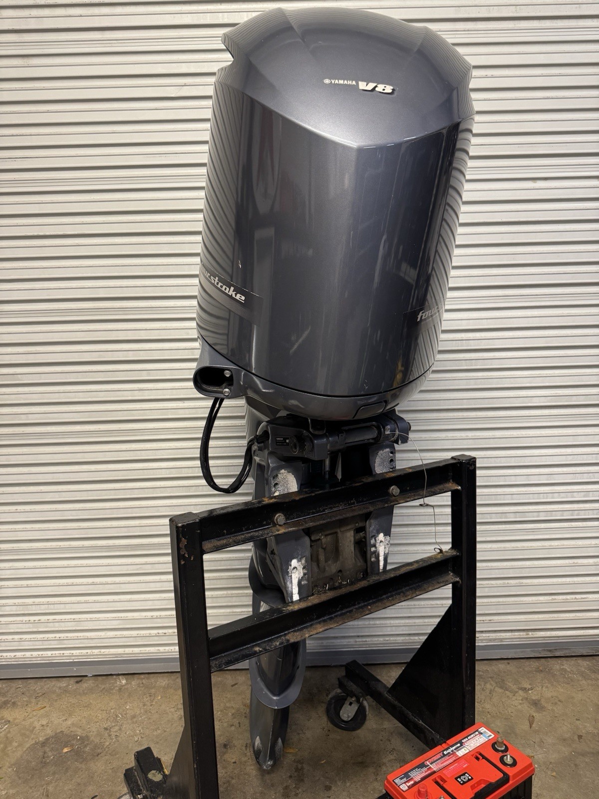 2015 Yamaha F350 350hp 4-Stroke 35-Shaft Outboard-Motor - Image 3