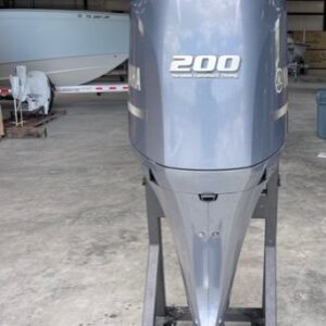 2014 Yamaha 200hp 4 stroke 25'' Outboard Motor