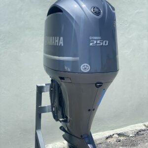 2018 Yamaha 250hp 4 Stroke 25'' Outboard Motor