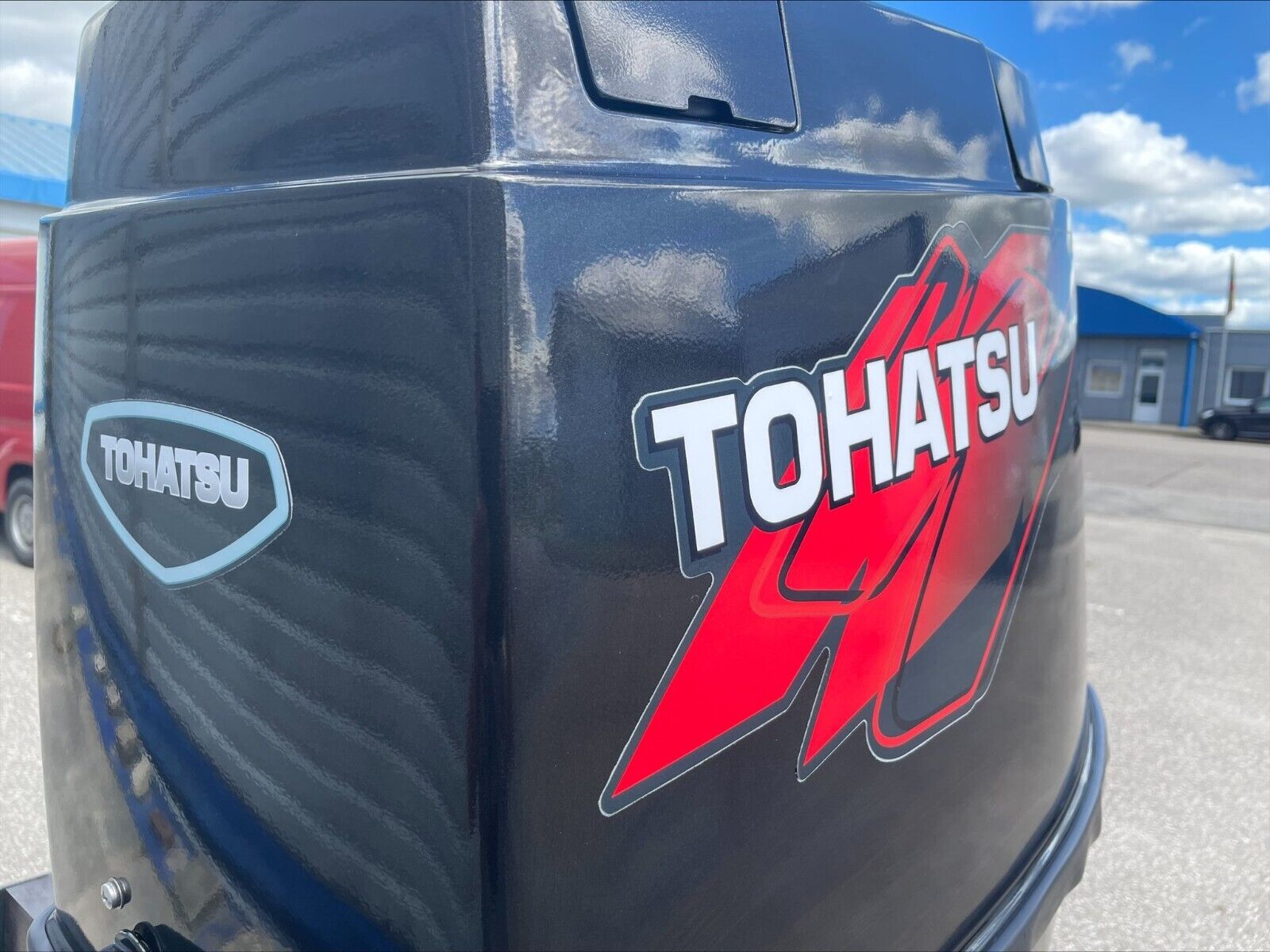 Tohatsu-140HP-Automix-Remote-2-Stroke 20'' Outboard Motor - Image 8