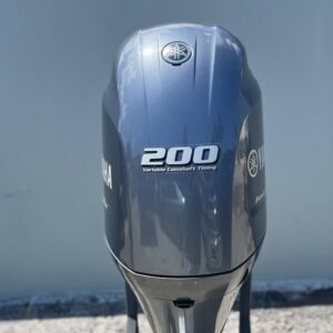 2014 Yamaha 200hp 4-Stroke 25'' Outboard-Motor
