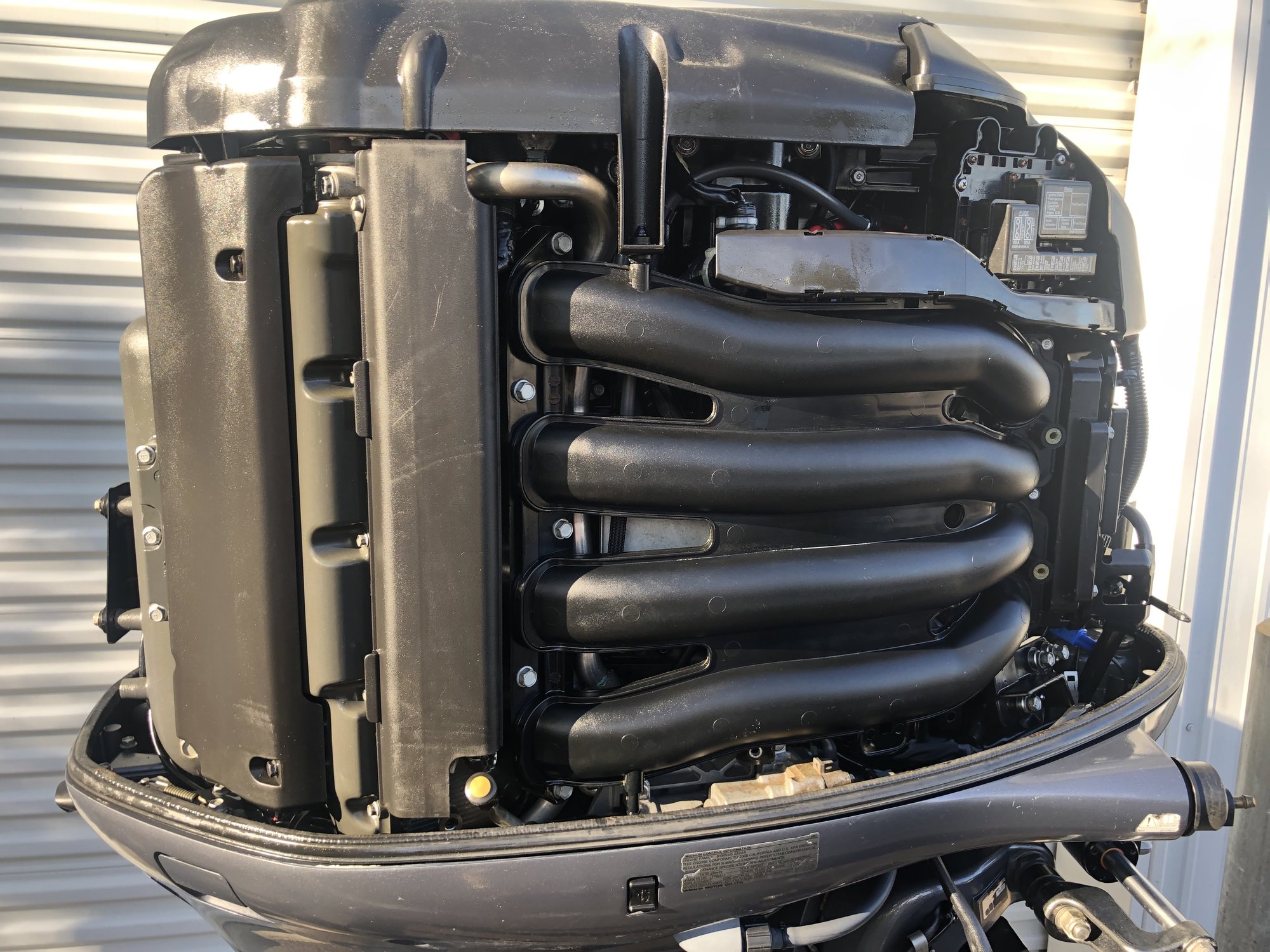 Twin 2011 Yamaha 350hp 4 Stroke 30 Shaft Outboard Motors - Image 5