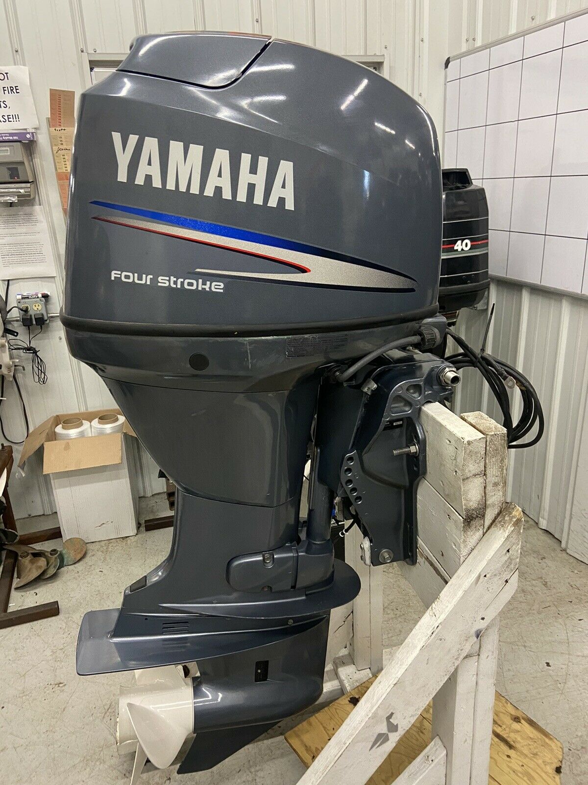 2011 Yamaha 50hp 4 Stroke 25 shaft Outboard Motor - Image 10