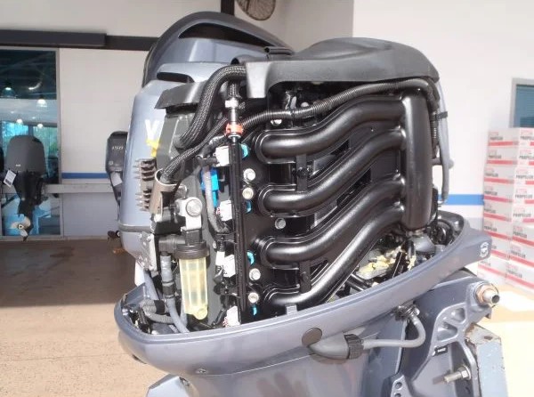 2014 Yamaha F60FETL 60hp 4-stroke 20'' outboard motor - Image 4