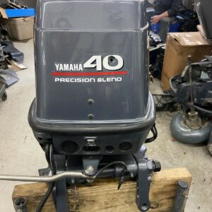 Yamaha 40hp 2 Stroke 20 long shaft outboard Motor
