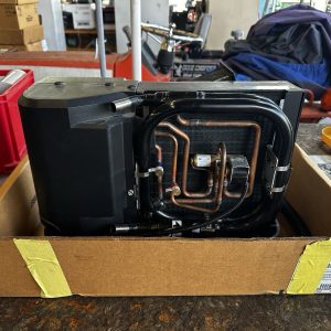 Dometic Marine, Voyager Air Conditioner R410A, 10,000BTU 115V, P#TX10-410A