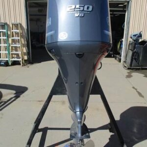 2014 Yamaha 250hp 4 Stroke 25'' Outboard Motor