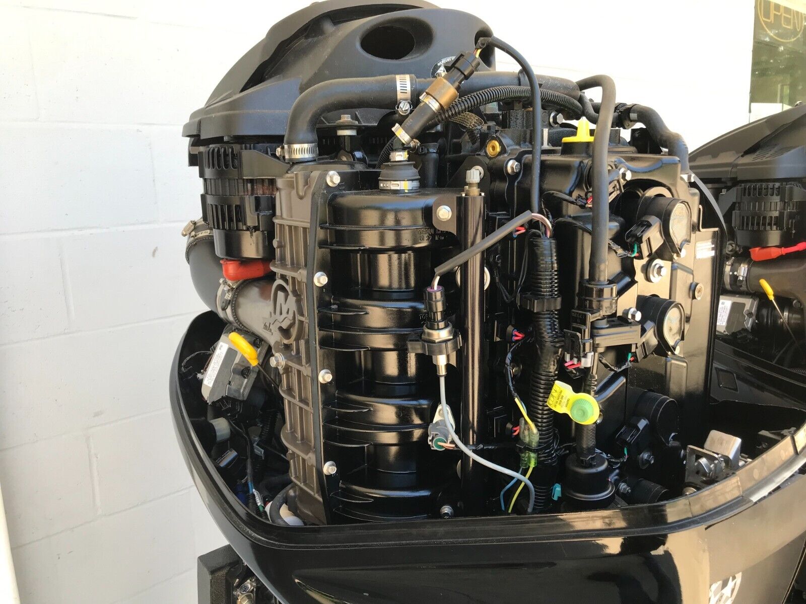 Pair 2013 Mercury 150hp Verado Supercharged 4 Stroke 25" Outboard Motors - Image 7